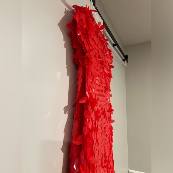 ASOS DESIGN all over feather embellished mini dress in red size 2 - Picture 7 of 11